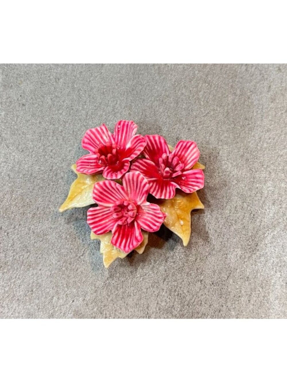 Vtg Celluloid Flower Brooch 1940s Pink White Stripe Bouquet Molded Plastic Pin